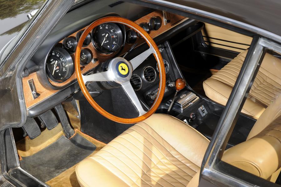  Ferrari 330 GTC 1966 года  (фото 50 из 101)